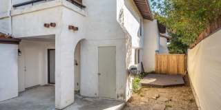 Spacious Mesa Condo with Full Two Car Attached Garage! Pet Friendly! Gallery 7