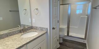 Like New Luxury Townhome! 3 BR, 2.5 BA, 2 Car Garage, Pool, Dog Park, and More! Gallery 29