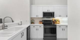 12842 Meadowbend Drive Gallery 5