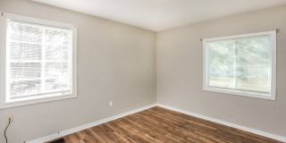 3162 Oak Forest Drive Gallery 9