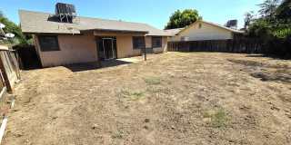 Large 3 Bedroom 2 Bath Home by Westfield School Gallery 14