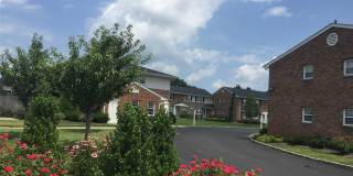 336 Kensington Lane Gallery 1