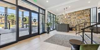 Ruxton Towers Apartments Gallery 35