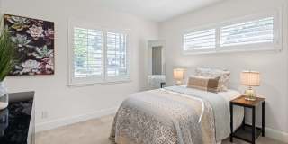 Beautiful Single-Story Home with Pool in Prime Concord Location – Gallery 17