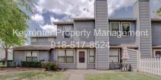 Beautiful 3 Bedroom, 2.5 Bath Condo in Canterbury! Gallery 1