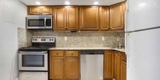 3111 OAKLAND SHORES DR Gallery 1