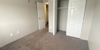 River Walk Apartments Gallery 198