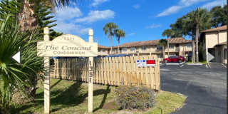 2/1.5 in Concord Condominiums Gallery 1