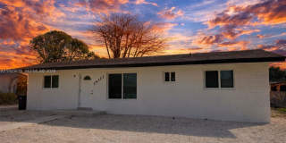 14313 Southwest 110th Avenue Gallery 1