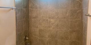 Mid-Town Single Family Home w/ Spacious Fenced Yard Gallery 16