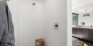 72975 Willow Street Gallery 27