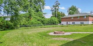 10325 Lookaway Drive Gallery 50