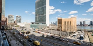 300 East 39th Gallery 37