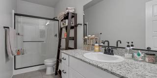 GORGEOUS TOWNHOME BUILT IN 2020 LOCATED IN A GATED COMMUNITY! Gallery 22