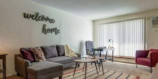 Stone Grove Gallery 4