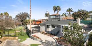 Designer Mid-City/Fairfax House + Studio | Dog Run & Private Orchard | 3-Car Parking Gallery 36