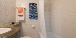 1212 Castle Hill St #7 Gallery 28
