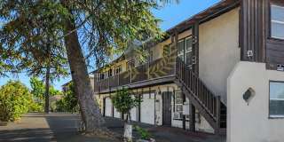 1916 East Hunter Avenue - 4 Gallery 15