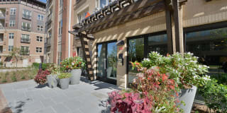 Mira Upper Rock Gallery 70