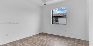3202 SE 6th St Gallery 20