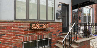 Updated 3BR townhome with finished basement in Girard Estate! Gallery 1