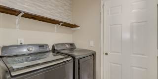 FABULOUS REMODELED HOME WITH POOL! Gallery 37