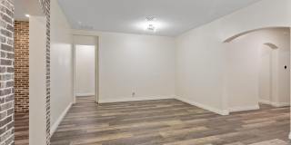 175 Northwest Willow Grove Avenue Gallery 13
