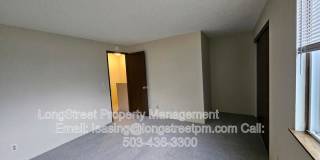 3211 SE Wake Street Gallery 12