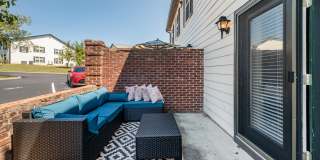 Smoky Crossing Apartment Homes Gallery 50