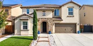 Spacious 5-Bedroom Home – Your Dream Rental Awaits! Gallery 1