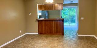 Two story condo with community pool! Gallery 1