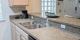 109 Retama St. Gallery 6