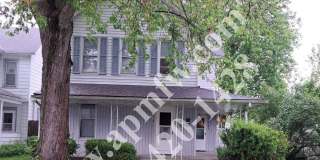 1 BR Apartment Near Downtown Gallery 1
