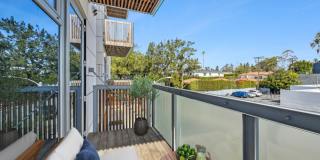 Evani 3223 Wilshire Gallery 23