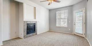 Beautiful 2 Bed/2 Bath Condo with Private Balconies, Pool Access & Golf Course Community Gallery 1