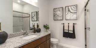 Huntley Manor Gallery 8