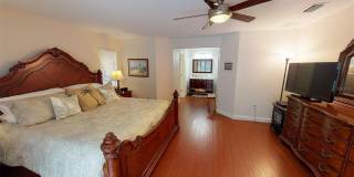 4952 RUTLAND GATE Gallery 14