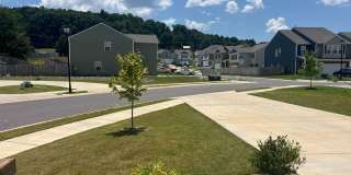 Stunning Home located in central Johnson City! Gallery 5