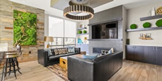 Union West Gallery 10