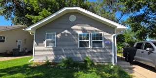 Beautifully Remodeled 3 Bedroom home in Beaverdale Gallery 1