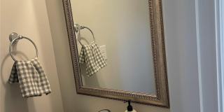 2909 Old Field Road Gallery 17