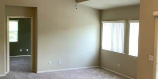 2 Bedroom Townhome in the Canterra Community of Scripps Ranch Gallery 12