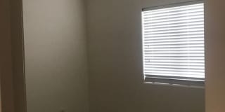 Beautiful 5 Bedroom 3 Bath in Surprise asking $2500.00 Gallery 13