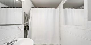 3148 Linwood Avenue Gallery 9