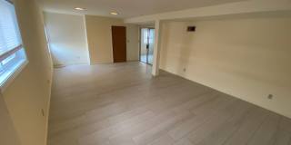 Epic REA - Spacious Light-filled Corner House 4BD/ 2BA Gallery 39