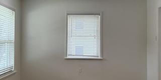 3301 Bull St Gallery 25