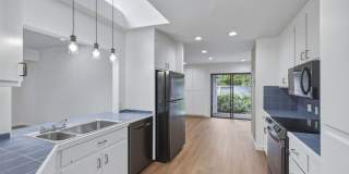 Upgraded 4 Bed, 2 Bath Home on Charming Tree Lined Street in Desirable Crescent Park Gallery 12