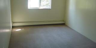 Great location off Leetsdale/Parker and Florida with lots of amenities such as pool, hot tub, club house, washer/dryer in building. Gallery 22