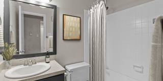 Woodchase Apartments Gallery 40