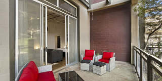 831 S Flores St Ste 2107 Gallery 7